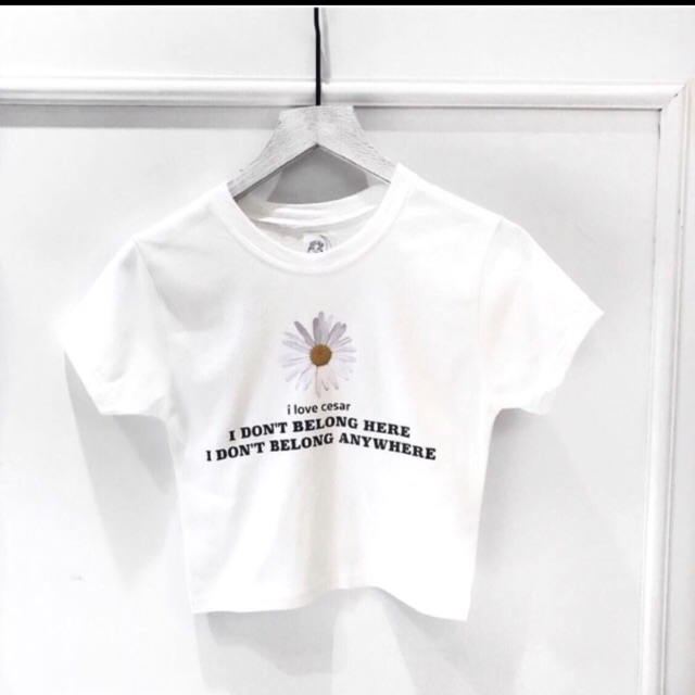 Áo croptop hoa cúc