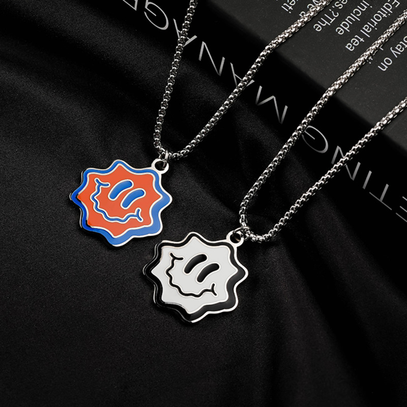 Dây Chuyền Thép Titan Mặt Hình Mặt Cười Nhiều Màu Sắc Dễ Phối Đồ Thời Trang 22735 Dành Cho Cặp Đôi