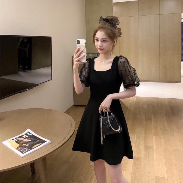 [ Mã FAMAYWA2 giảm 10K đơn 50K] Đầm ngắn cổ vuông hở lưng cát hàn phối tay lưới