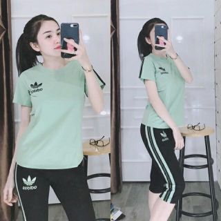 Bộ thể thao nữ cộc tay quần lửng