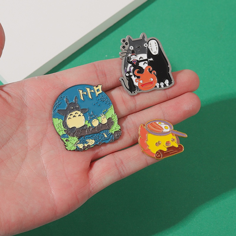 Pin cài áo anime hàng xóm tôi là Totoro - GC392