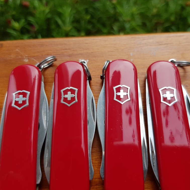 Dụng Cụ Đa Năng Victorinox Rally Thụy Sĩ.