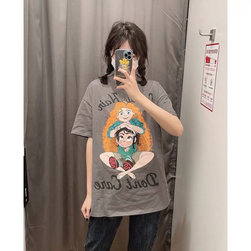 [Mã SKAMA06 giảm 8% tối đa 50K đơn 250K] ÁO PHÔNG ZR CURLY HAIR DISNEY FORM SUÔNG DỄ THƯƠNG | BigBuy360 - bigbuy360.vn