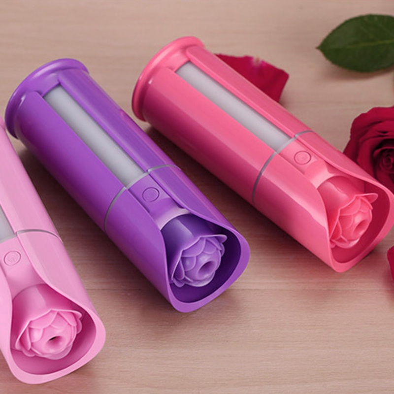 Máy Khuếch Tán Tinh Dầu Mini Hình Hoa Hồng Cho Xe Hơi