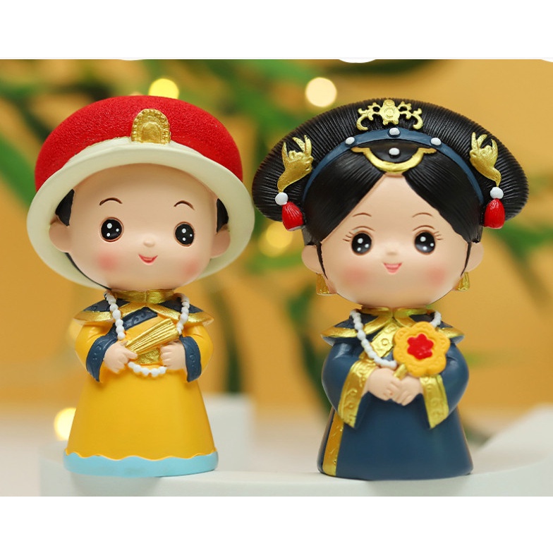 Mô hình đức Vua và Hoàng Hậu nhà Thanh