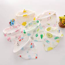 1 yếm xô quàng cổ cho bé
