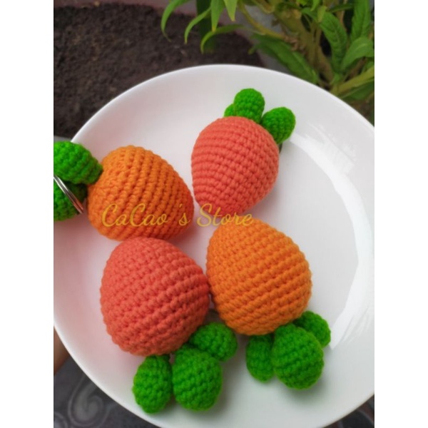 Cà rốt - móc khoá len handmade