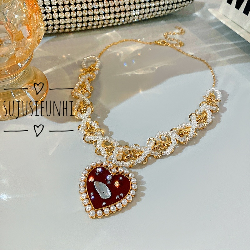 Vòng cổ ngọc bện xoắn đính mặt trái tim hồng bản to kiểu Pháp