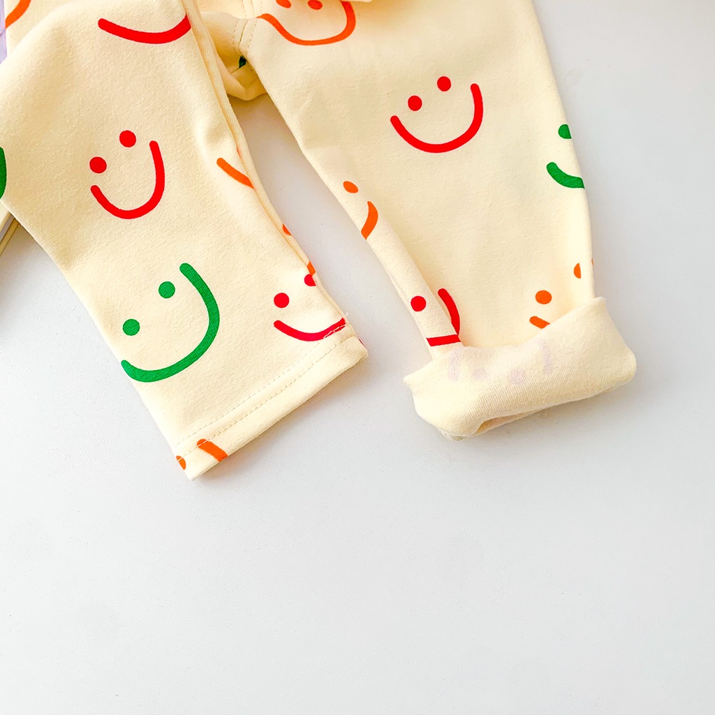 Bộ quần áo mặc nhà dài tay họa tiết mặt cười đáng yêu cho bé 1-3 tuổi