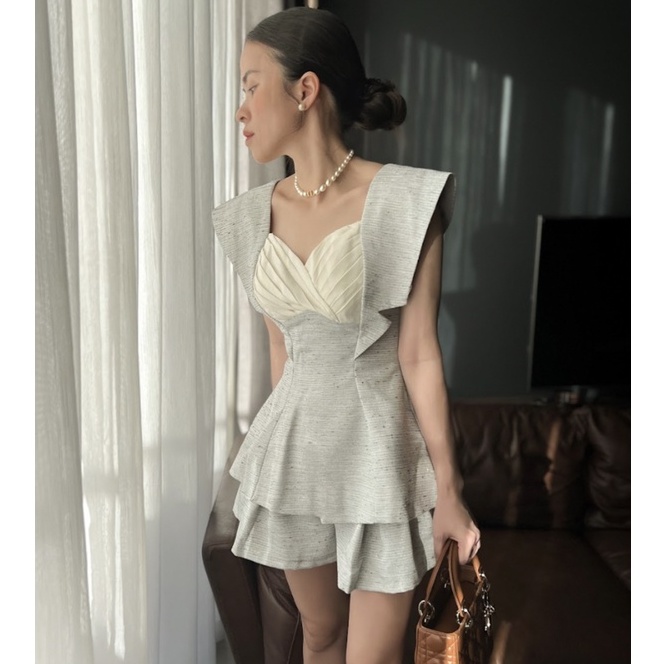 [COLIN CLOTHING] Quần short nữ dập li vải bố dày dặn, đứng form