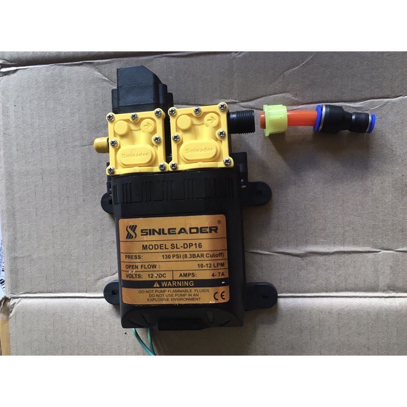 Bơm nước 12v. Bơm sinleader đôi tặng kèm đầu chuyển 12-&gt;8 phun sương làm mát tưới lan, chế rửa xe rửa máy lạnh cực mạnh.