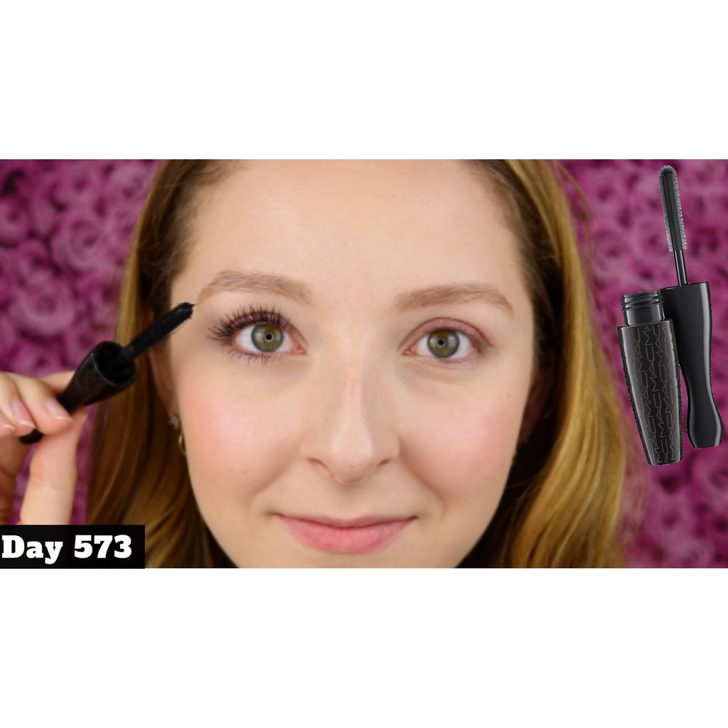 Chuốt Mi MAC  In Extreme Dimension 3D Black Lash Mascara