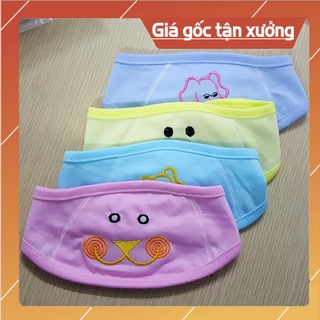 Che thóp cho trẻ sơ sinh - giữ ấm đầu cho bé