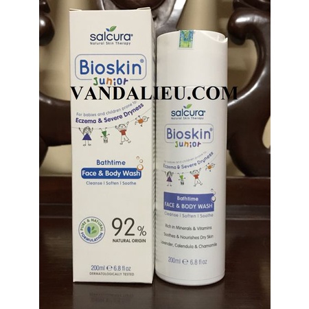 SỮA RỬA MẶT VÀ TẮM BIOSKIN JUNIOR BATHTIME FACE & BODY WASH 200ML