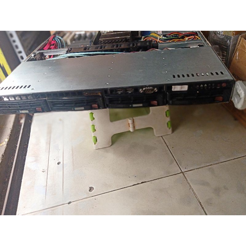 server 2 chip 1366 Ram 8Gb HDD 500GB máy chủ supermicro