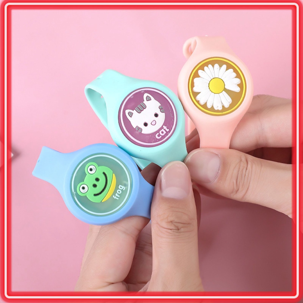 Đồng hồ tinh dầu đuổi muỗi phát sáng nhiều hình động vật cho bé