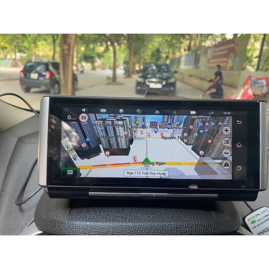 Camera hành trình ô tô Phisung K7 đặt taplo, có wifi kết nối điện thoại hỗ trợ lùi xe màn hình cảm ứng full HD 4G