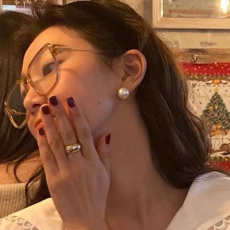 Khuyên Tai Đính Hạt Ngọc Trai