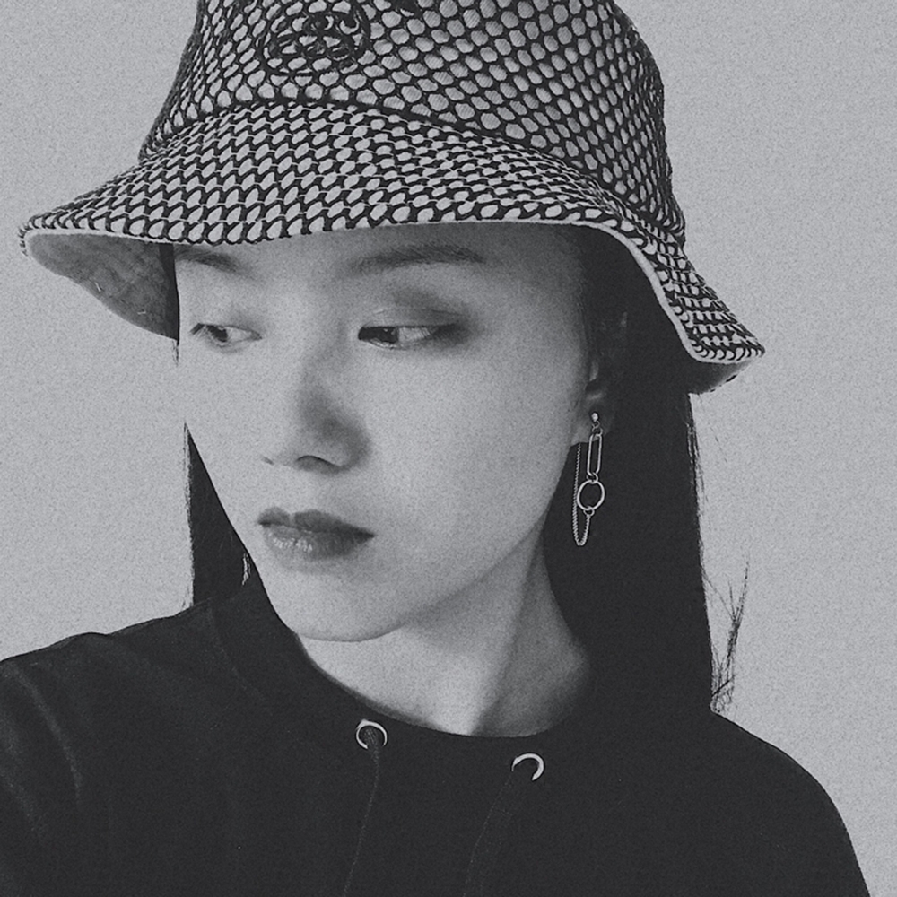 Khuyên tai tua rua dáng dài hình học bất đối xứng màu bạc kiểu retro thời trang cho nữ