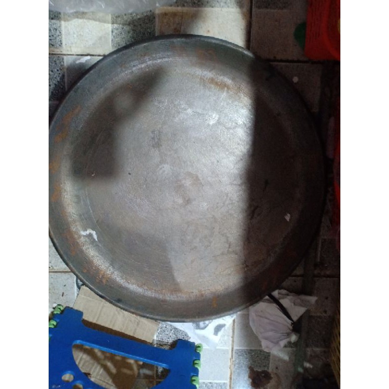 Chảo bột chiên, nuôi chiên