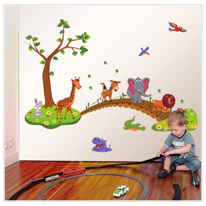 Decal dán tường Thú qua cầu