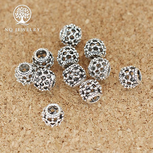 Charm bạc xỏ ngang hình hoa văn - NQ Jewelry