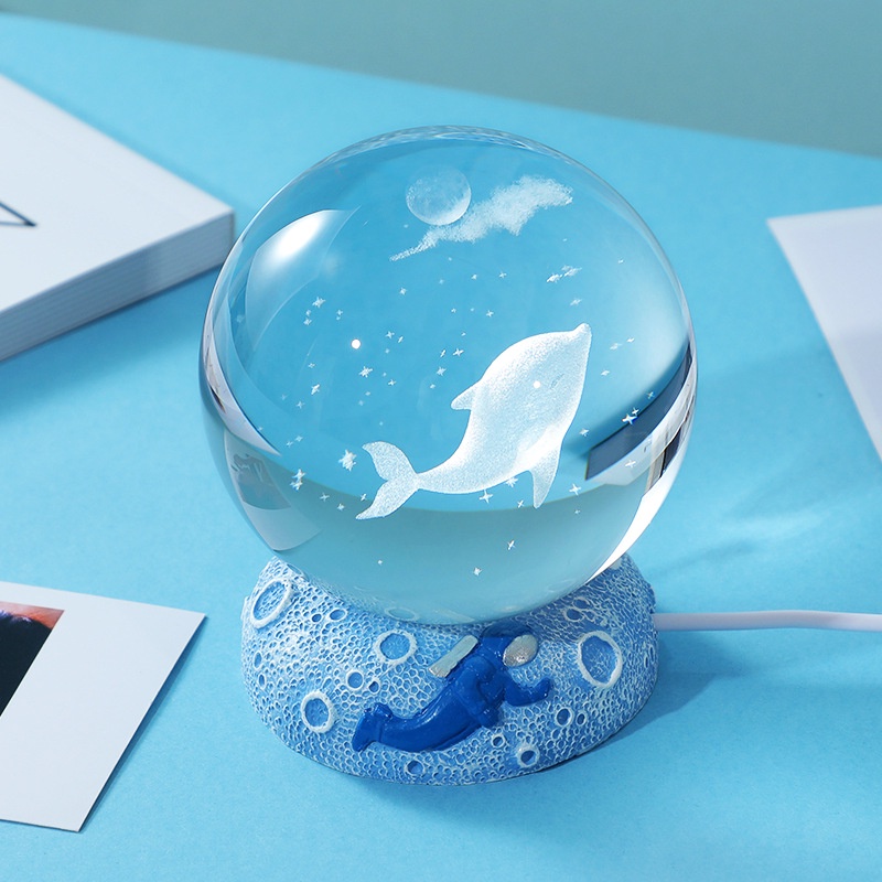 Quả cầu pha lê phát sáng 3D đế gỗ trang trí đèn ngủ, quà tặng
