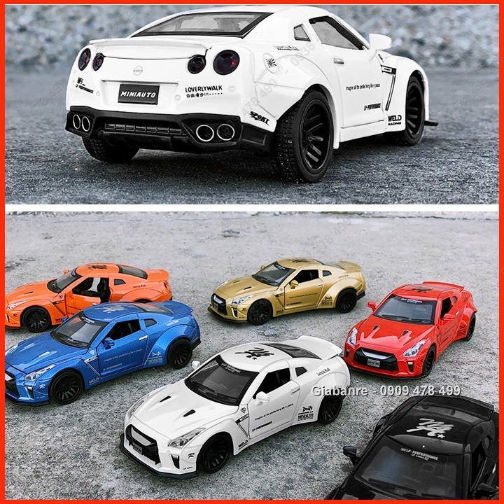 XE MÔ HÌNH SẮT TỈ LỆ 1:32 - NISSAN GTR LIBERTI WALK - 9830