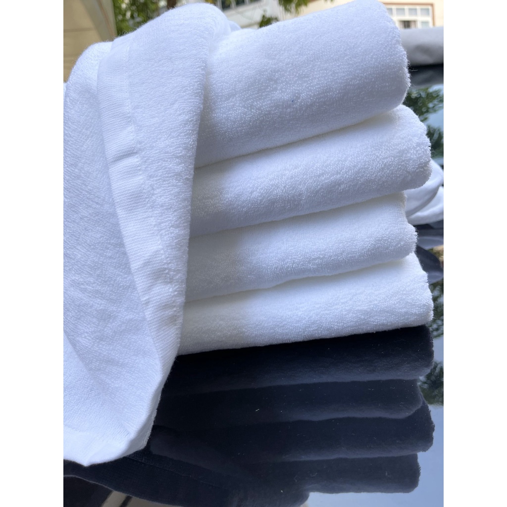 Khăn tắm trắng khách sạn, resort kt 70x140cm, nặng 360g, có dí