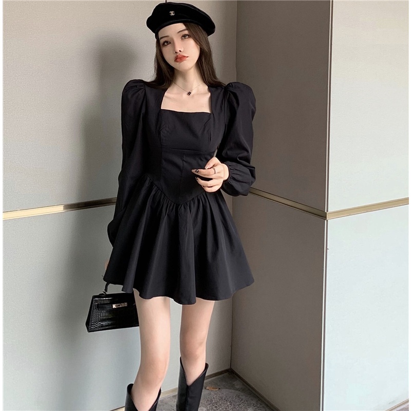 Đầm tay phồng cổ vuông form ôm thời trang