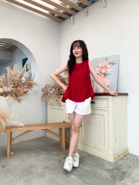 [Mã FAXANH245 giảm 10K đơn 50K] Set đũi áo đỏ bèo mix quần sooc trắng siêu xinh | BigBuy360 - bigbuy360.vn