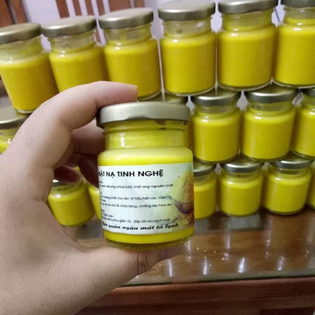 Hũ mask nghệ đắp cho các mẹ  Phương Thảo