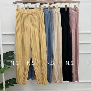 Quần nhăn lỡ hàng QC