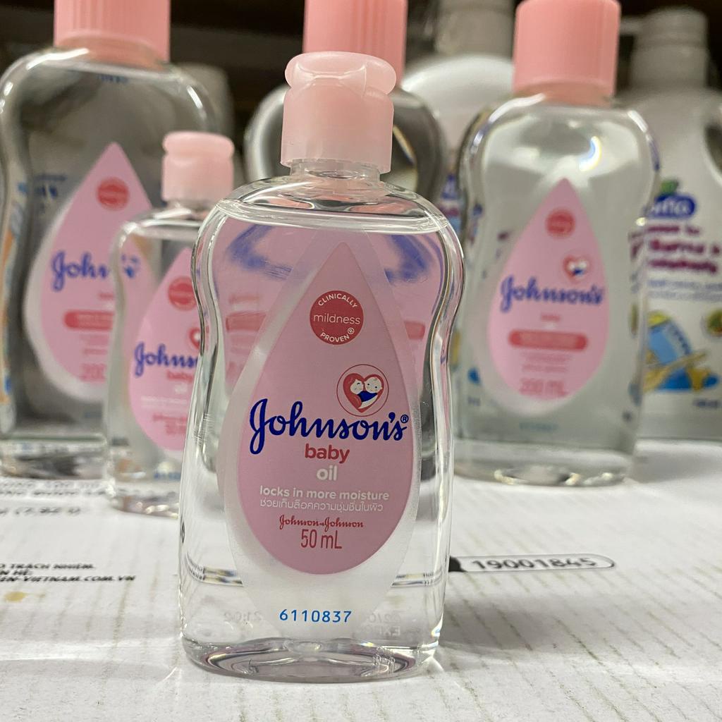 Dầu masage và dưỡng ẩm vùng da khô và cho em bé Johnsons Baby Oil 50ml/125ml/200ml