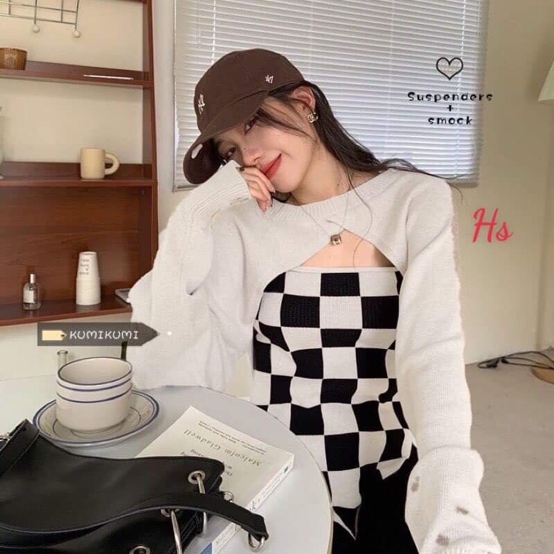 Set croptop 2 món yếm caro + áo croptop trên ngực dài tay nhảy dance