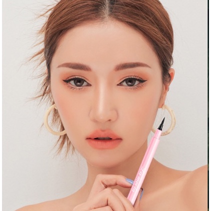 (Cực đẹp) Bút kẻ mắt nội địa Trung, chống thấm nước lâu trôi, giá cực yêu