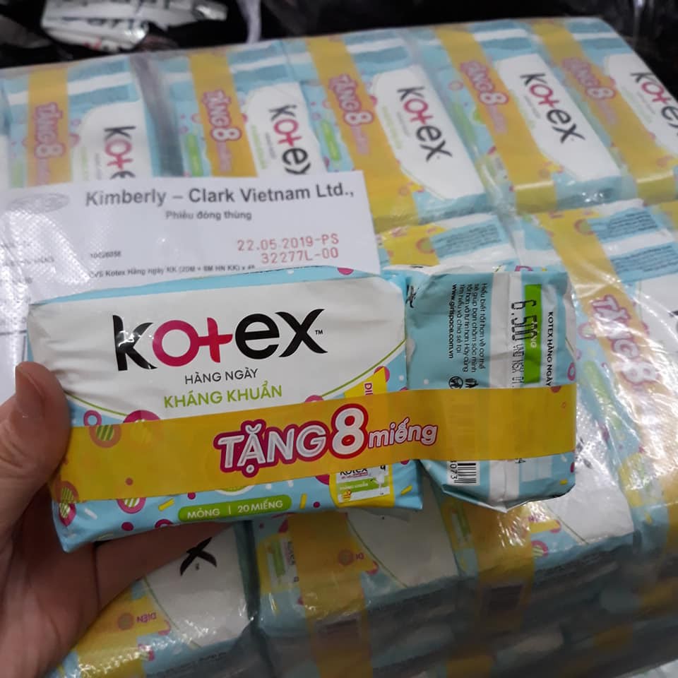 Băng vệ sinh Kotex hàng ngày 8 miếng/20 miếng