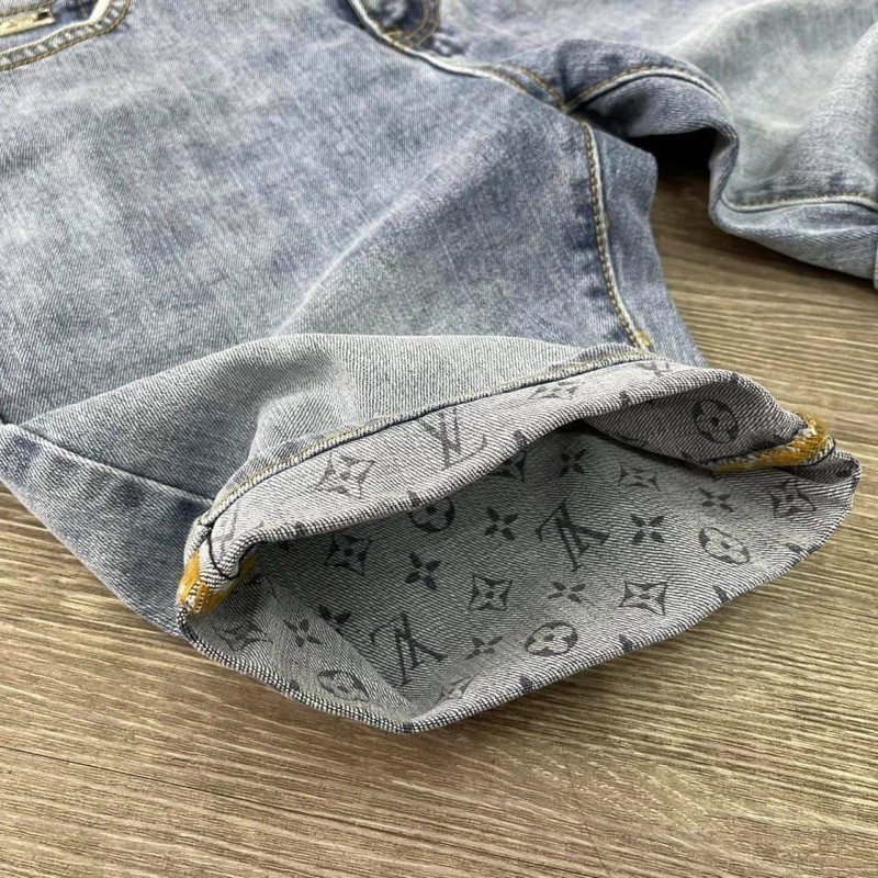 ⚡️𝐋𝐈𝐌𝐈𝐓𝐄𝐃⚡️Quần ngố LV - Quần jean nam - Quần nam quảng châu hàng cao cấp có sẵn !!