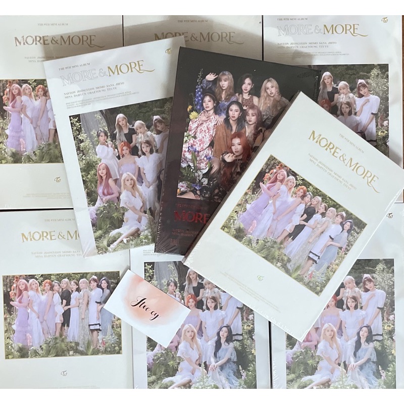 Có sẵn  TWICE - MORE &amp; MORE , SIGNAL , PAGE TWO mới