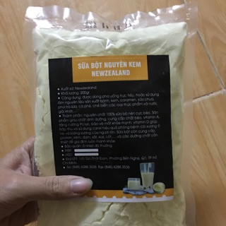 Sữa bột nguyên kem New Zealand