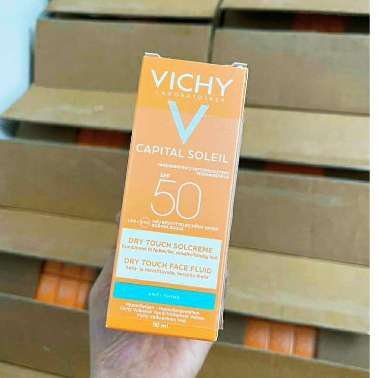 Kem Chống Nắng Vichy Ideal Soleil Mattifying Face Fluid Dry SPF 50 UVA +UVB 50ml