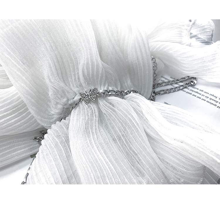 vòng cổ Mặt Bươm Bướm Đính Đá Sang Trọng Cho Nữ