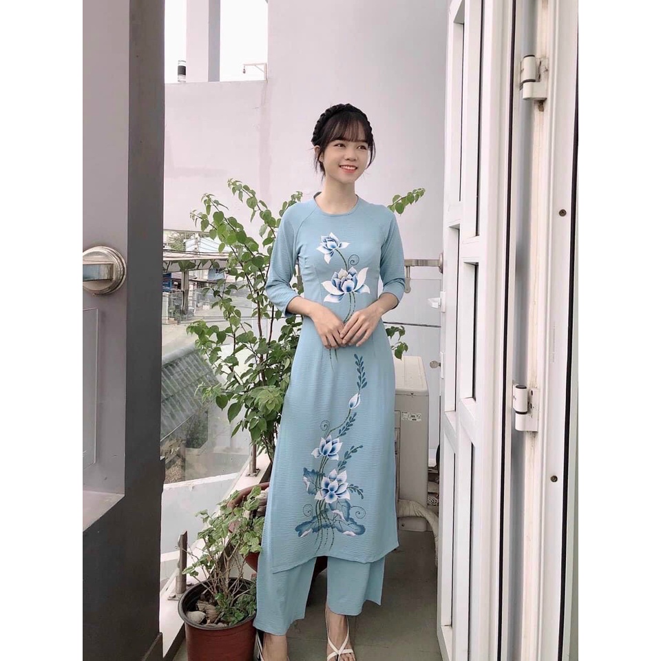 ÁO DÀI CHẤT LIỆU VẢI ĐŨI CO GIÃN KIỂU DÁNG ĐẸP THÊU HOA SEN