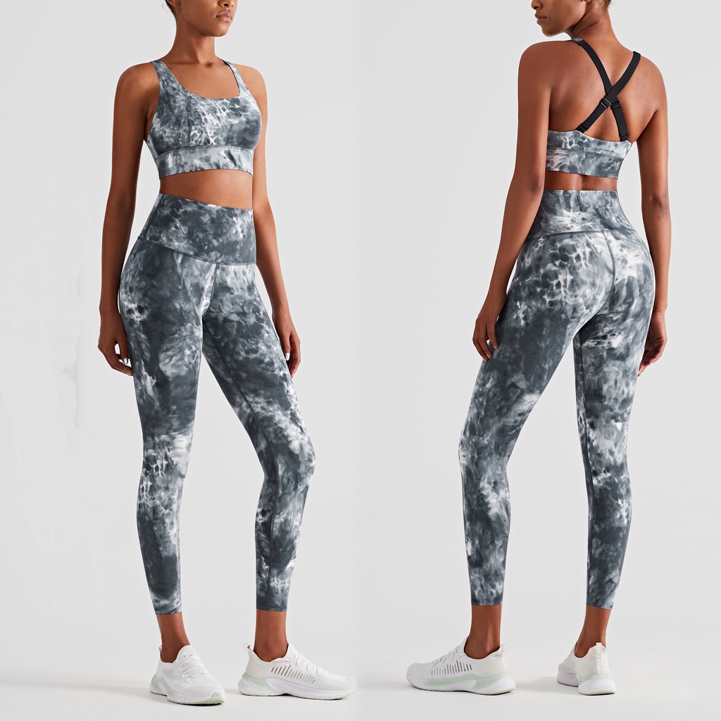 Trang phục áo ngực và quần legging lưng cao chỉnh được sành điệu cho nữ