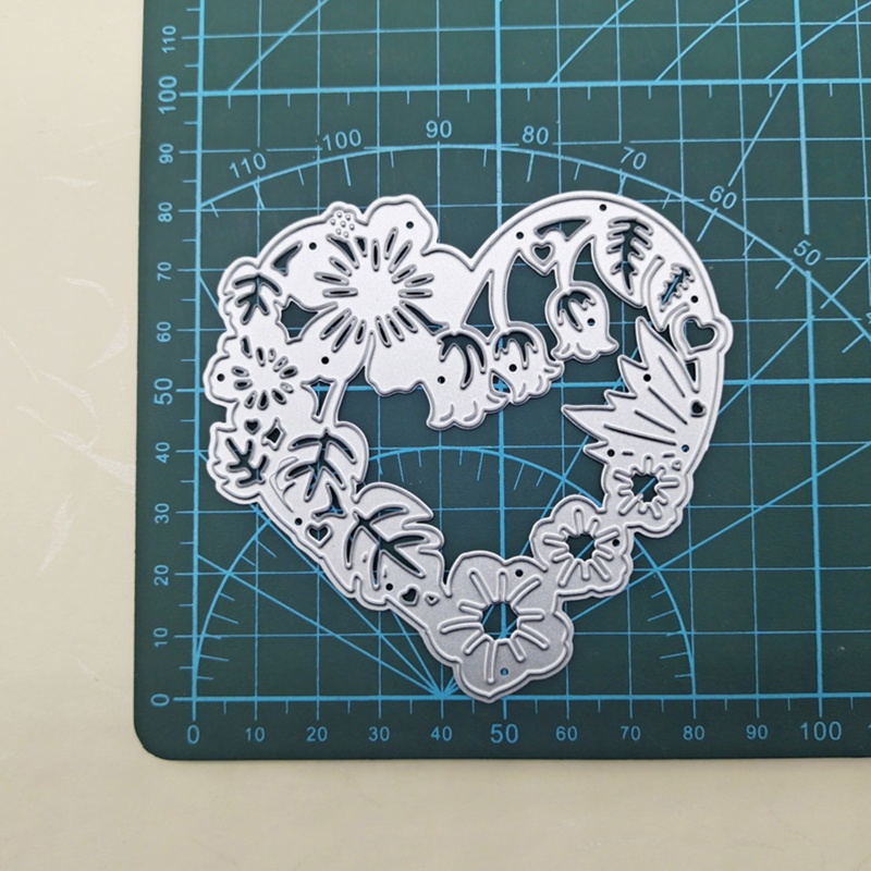 Khuôn Cắt Giấy Kim Loại Hình Hoa / Trái Tim