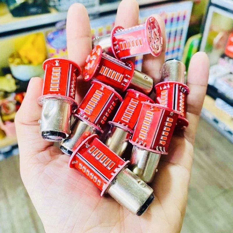 Bóng lái chớp F1 chạy kiểu Audi  cho xe máy - giá 1 bóng - đồ chơi xe máy