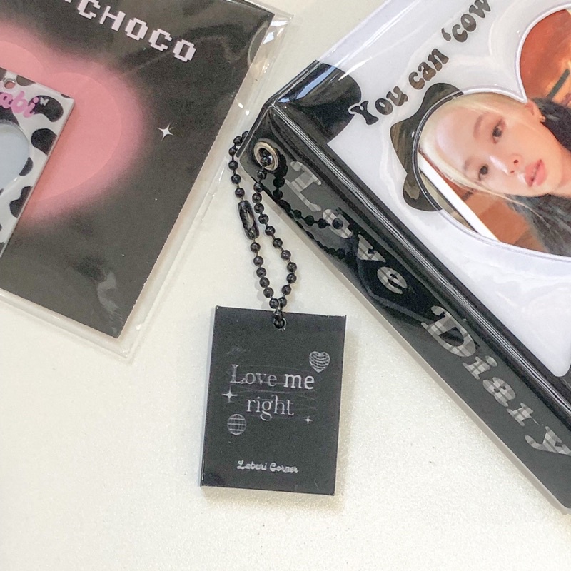 MÓC KHOÁ THAY ẢNH BERRYCHOCO 💗🖤