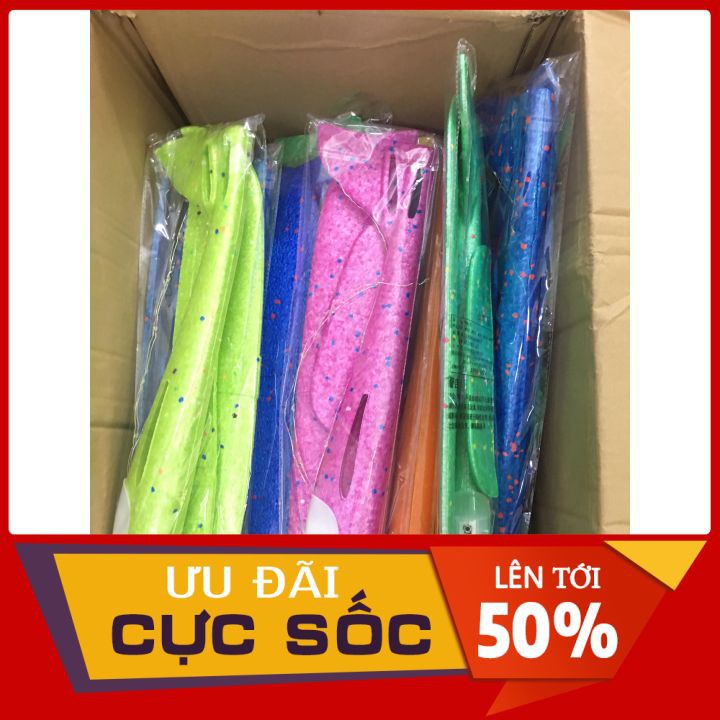 Máy bay xốp loại lớn 48cm x có đèn LED nhấp nháy 3 chế độ