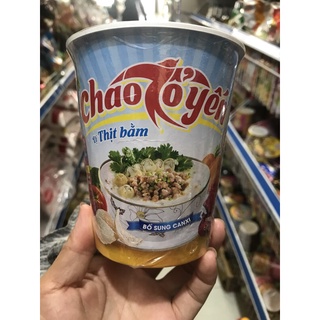 cháo tổ yến thịt bằm dạng hộp rất tiện