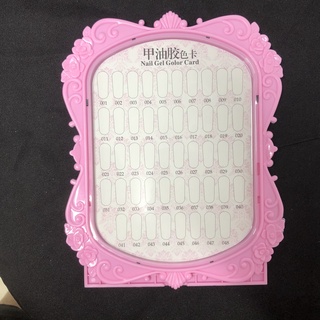 khung mẫu móng trưng bày nail.